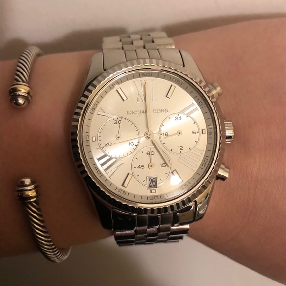 Michael Kors Silver Watch - Picture 3 of 3